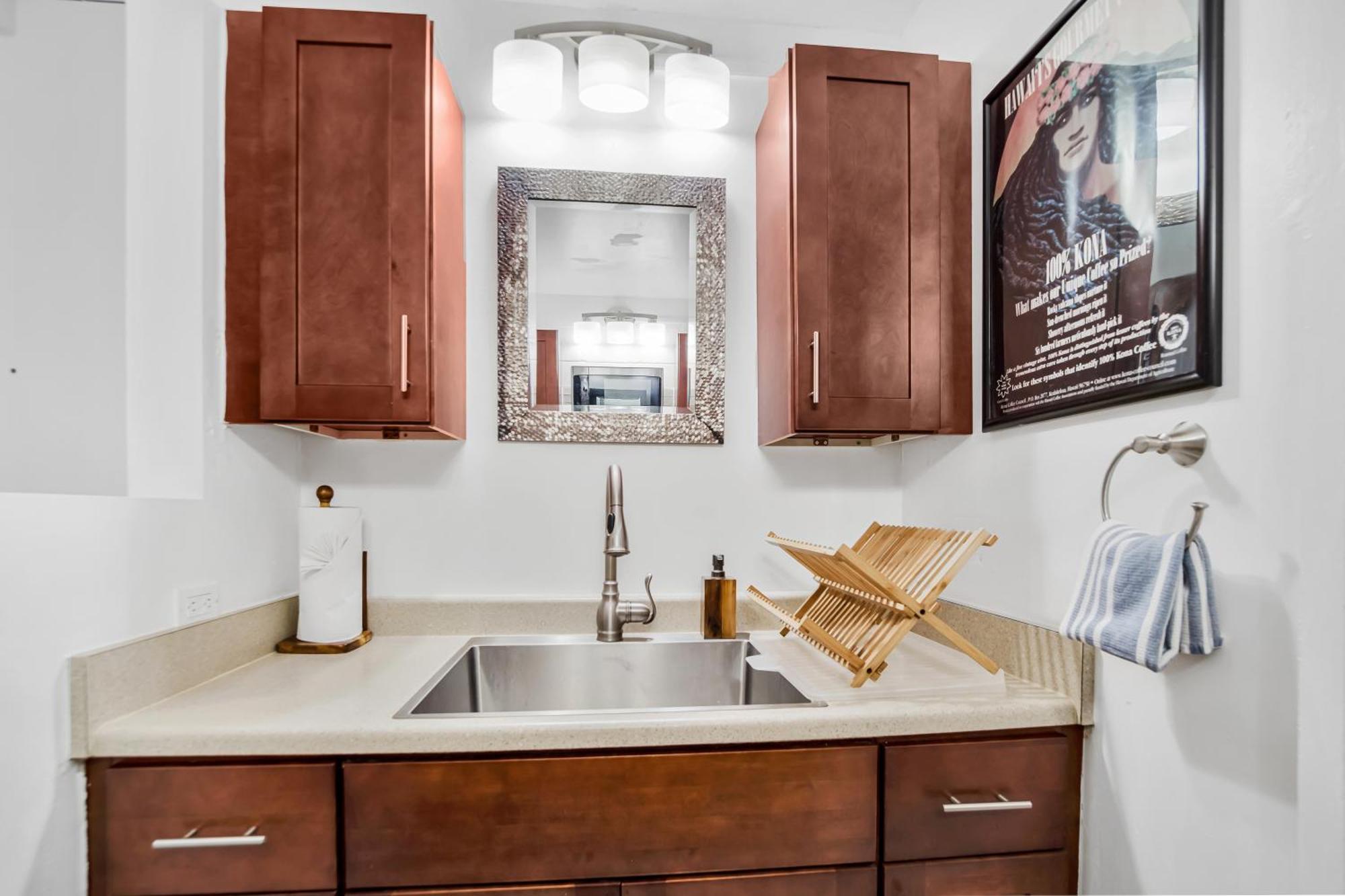 Downtown Hawaiian Paradise Condo With Hot Tub, Pool & Beach - Kona Islander Inn Kailua-Kona Exteriér fotografie